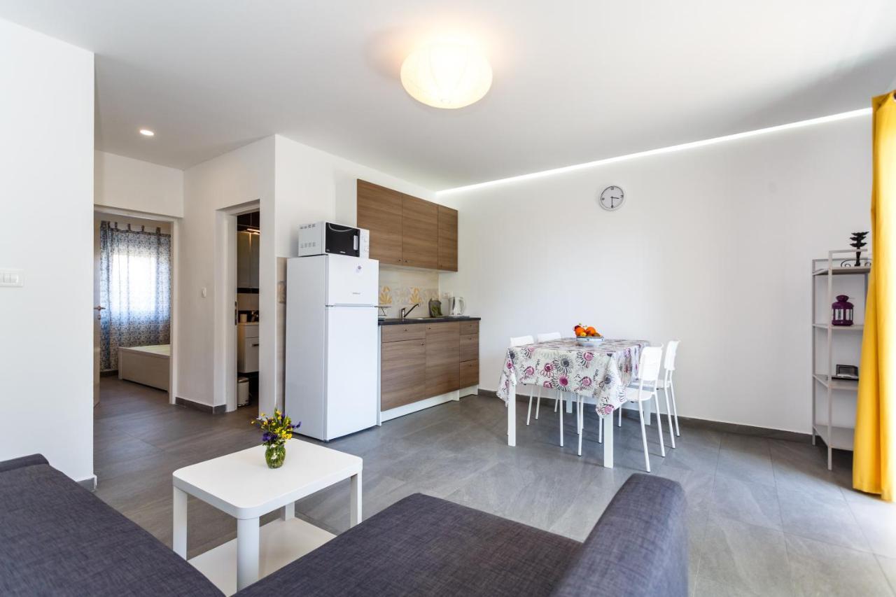 Golden Island Apartments Đảo Krk Ngoại thất bức ảnh