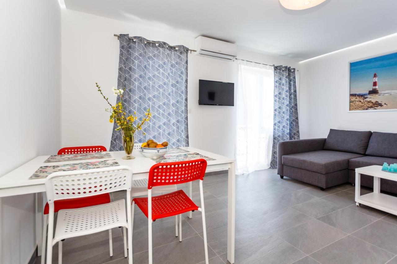 Golden Island Apartments Đảo Krk Ngoại thất bức ảnh