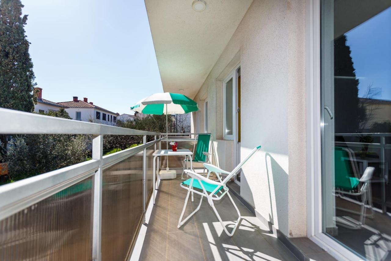Golden Island Apartments Đảo Krk Ngoại thất bức ảnh